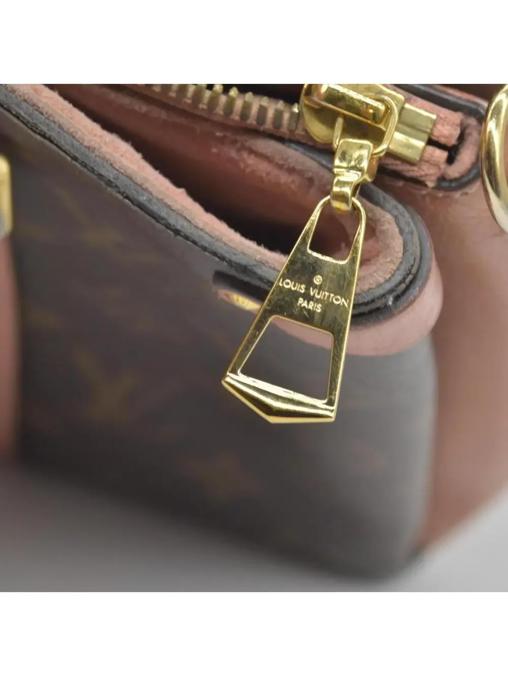 2019 Louis Vuitton Soufflot BB Monogram Peach Cloth CA4129